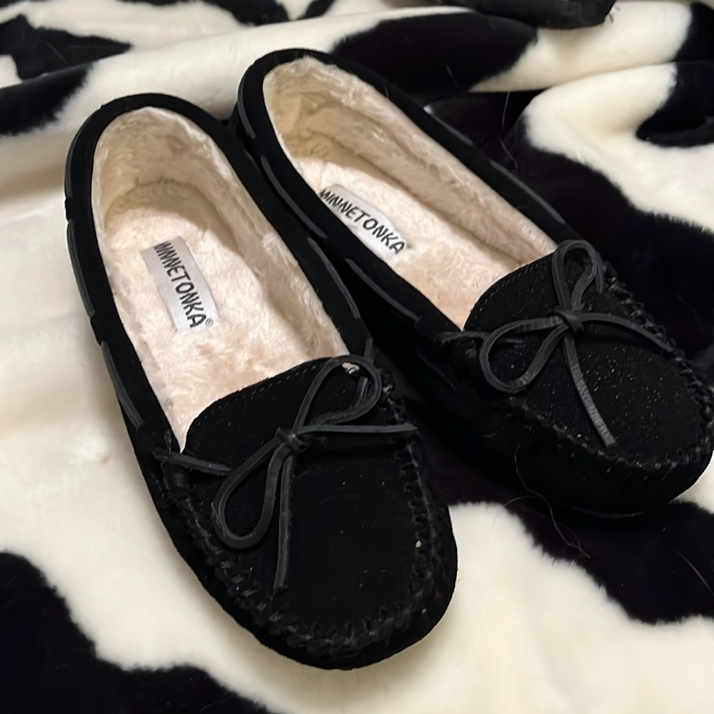 Black Minnetonka suede slippers